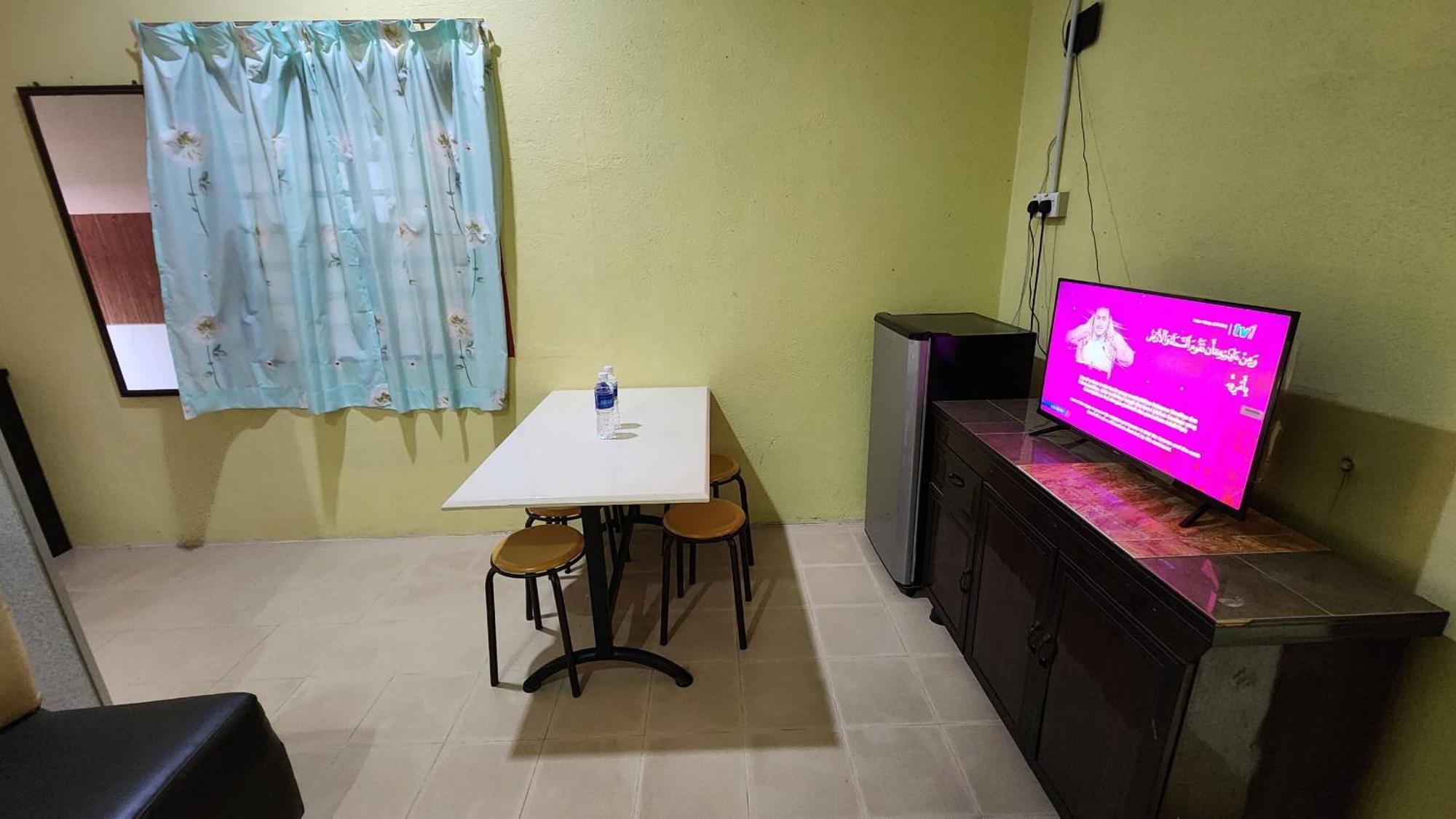 Lagenda Resthouse Cenang Beach 珍南海滩 外观 照片